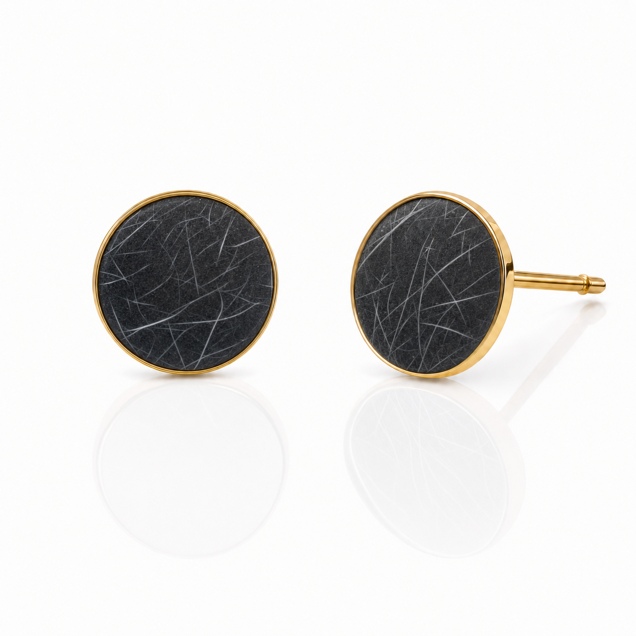 Ohrstecker mit Ihrem persönlichen Tierhaarschmuck