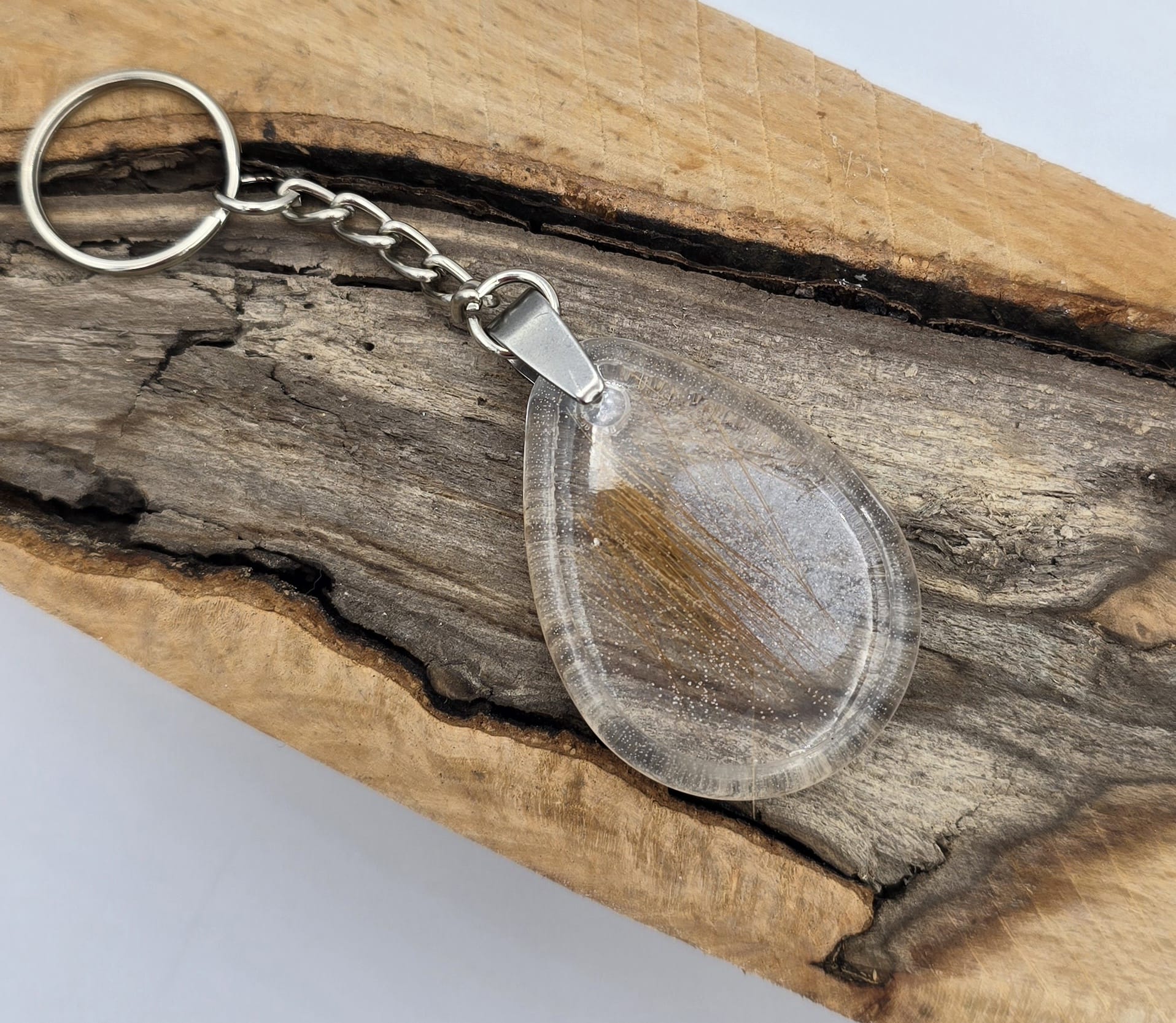 Schlüsselanhänger Tropfen mit Tierhaaren